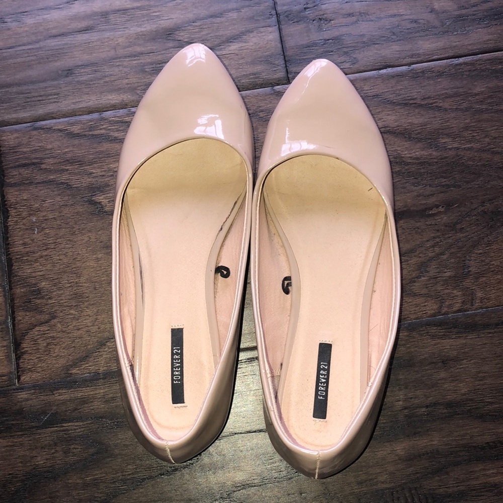 Tan Flats
